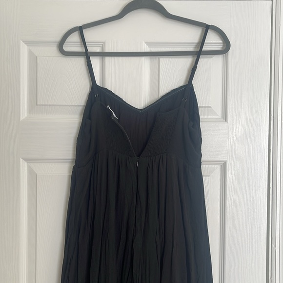 NWOT Petal & Pup Black Darcie Sweetheart Neckline Midi Dress - Picture 8 of 8
